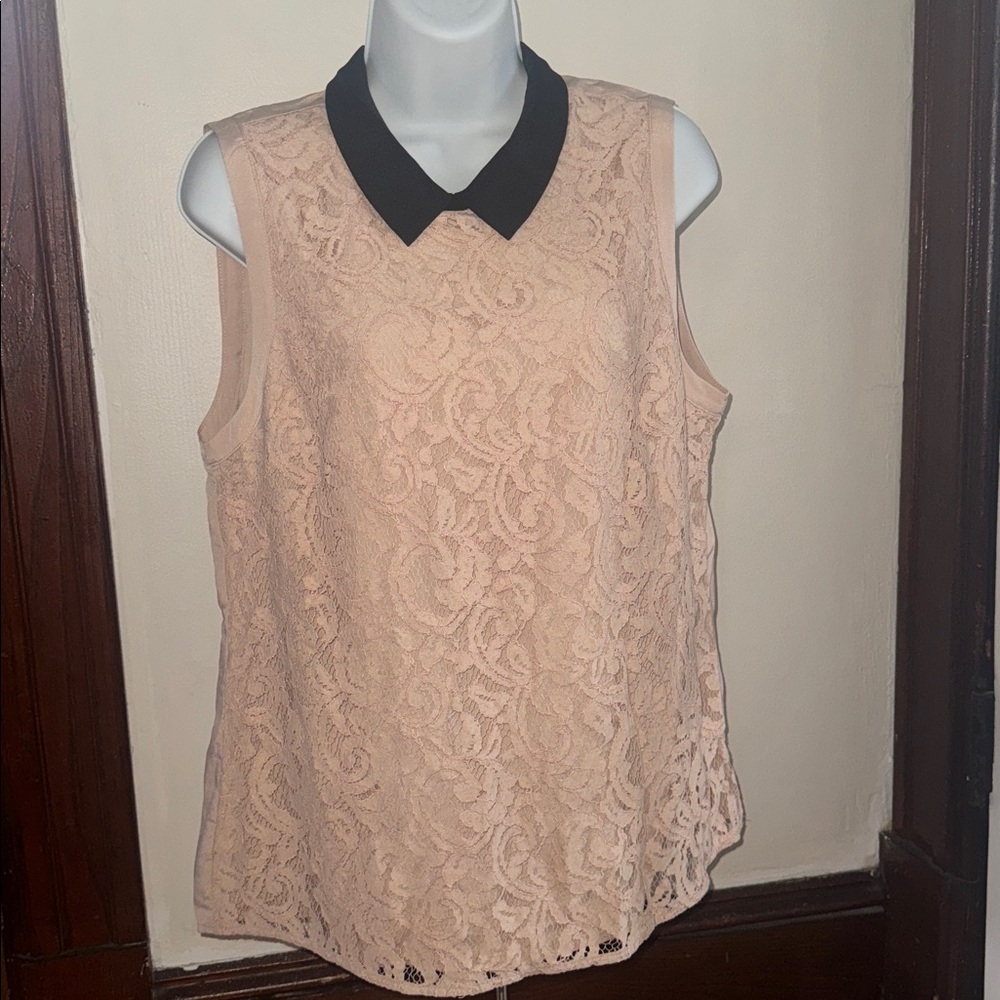 Ann Taylor Black and Cream Sleeveless Top